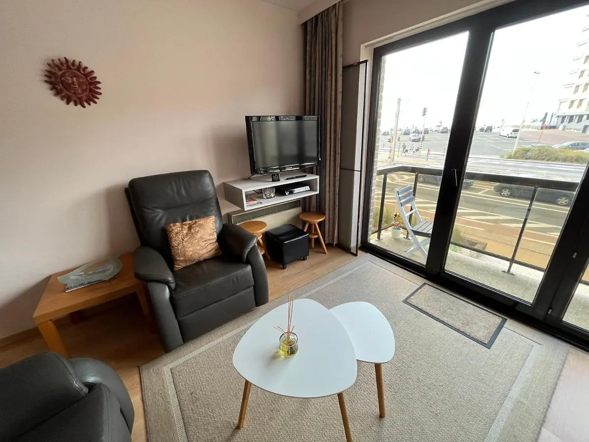 Frontaal Zeezicht In Appartement De Strandjutter Οστένδη Διαμέρισμα